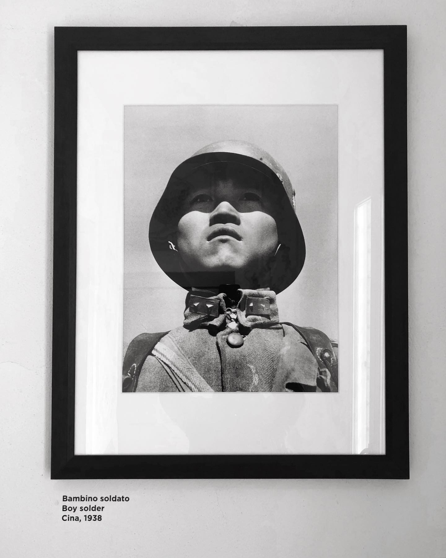 Have I said it yet today?
FUCK WAR.
.
“I hope to be unemployed as a war photographer until the end of my days” - Robert Capa, 1945.
.
Now showing at Villa Bassi @museovillabassi in Abano Terme.
.
#fuckwar #fuckputin #robertcapa #photography #inspiration #mastersofphotography #magnumphotos #soldier #history #bw #filmphotography #inspiration #fuckviolence #fuckwarculture